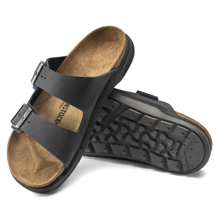 BIRKENSTOCK  Arizona Cross Town Arctic Waxy Leather Regular - Black